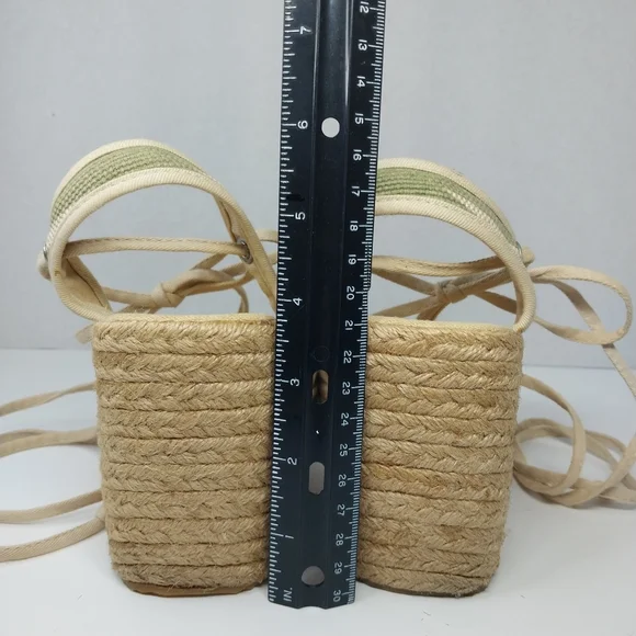 Carolina Colours Size 7 Tan Green Espadrille Wedge Y2K Tie Ankles Sandals Shoes - Picture 6 of 12